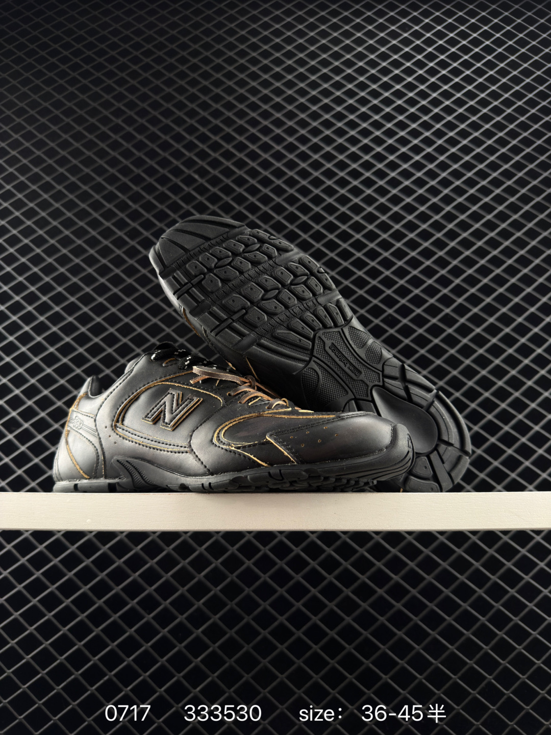 New Balance x MIU MIU  NB 530